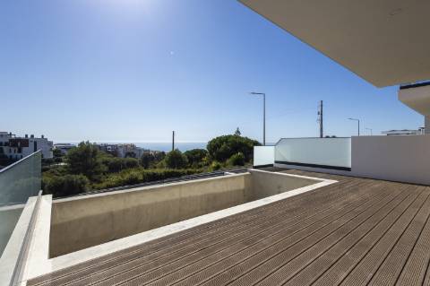 Moradia T4 Contemporânea na Ericeira com piscina