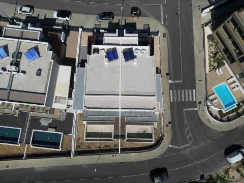 Moradia T4 Contemporânea na Ericeira com piscina