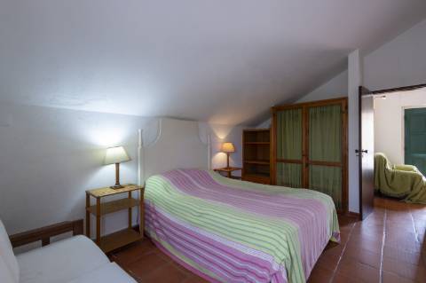 Moradia T4 no centro da Vila de Santa Cruz a 100m da praia e 22km do centro da Ericeira