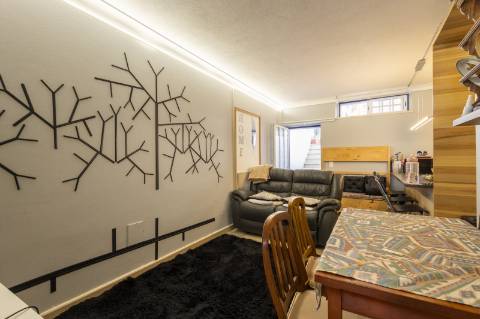 Belíssima Moradia T2 de gaveto de arquitetura tradicional - Ericeira