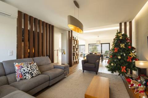 Moradia T4 com excelentes acabamentos a 3 min do centro da vila da Ericeira