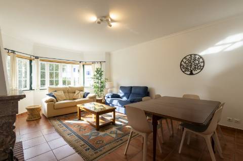 Moradia T4 na Ericeira para arrendar