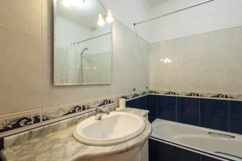 Moradia T4 na Ericeira para arrendar