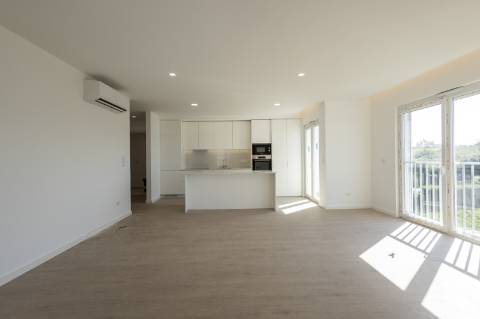 Apartamento T2 Novo virado a poente na Ericeira