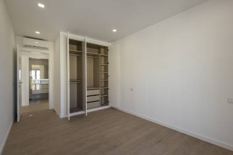 Apartamento T2 Novo virado a poente na Ericeira