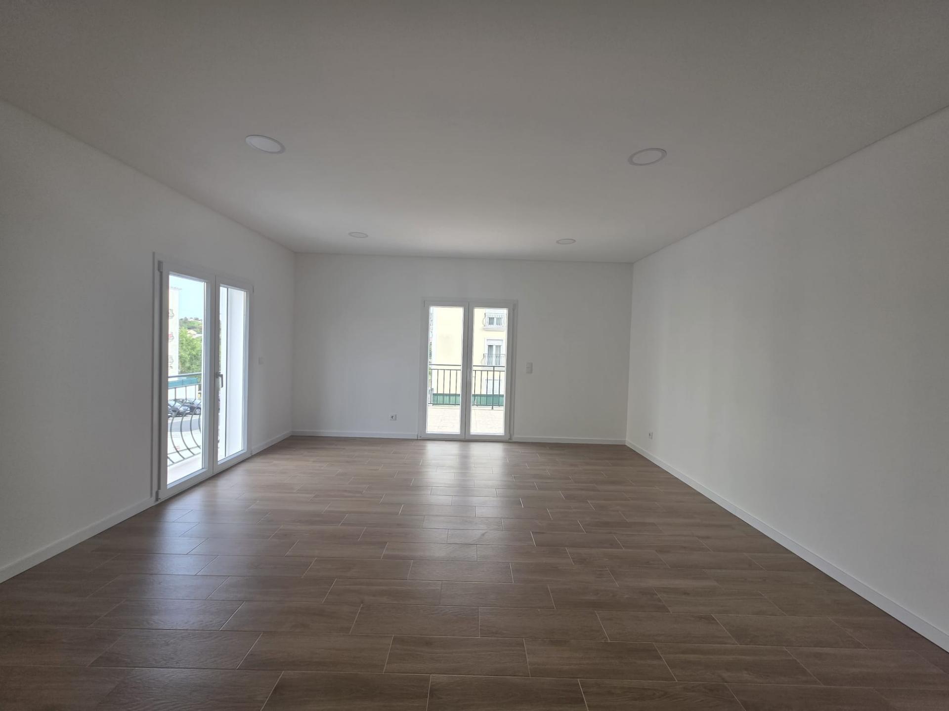 Apartamento T2 para arrendar em Mafra