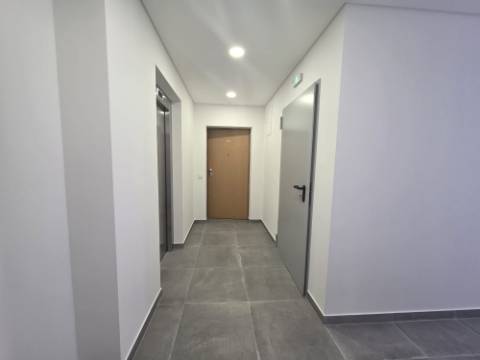 Apartamento T2 para arrendar em Mafra