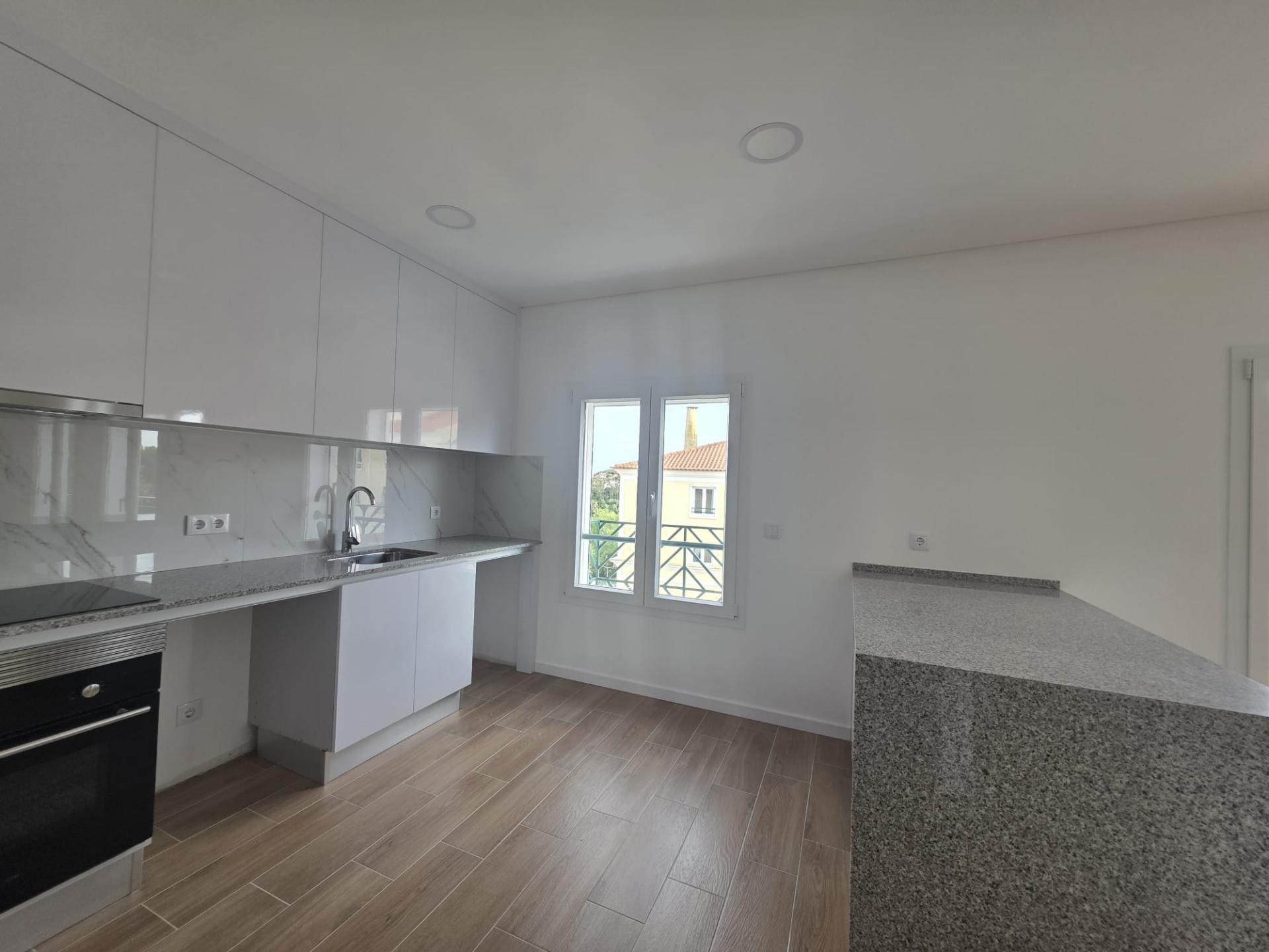 Apartamento T2 para arrendar em Mafra