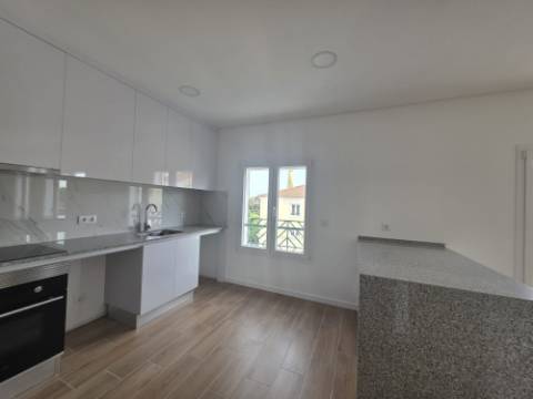 Apartamento T2 para arrendar em Mafra