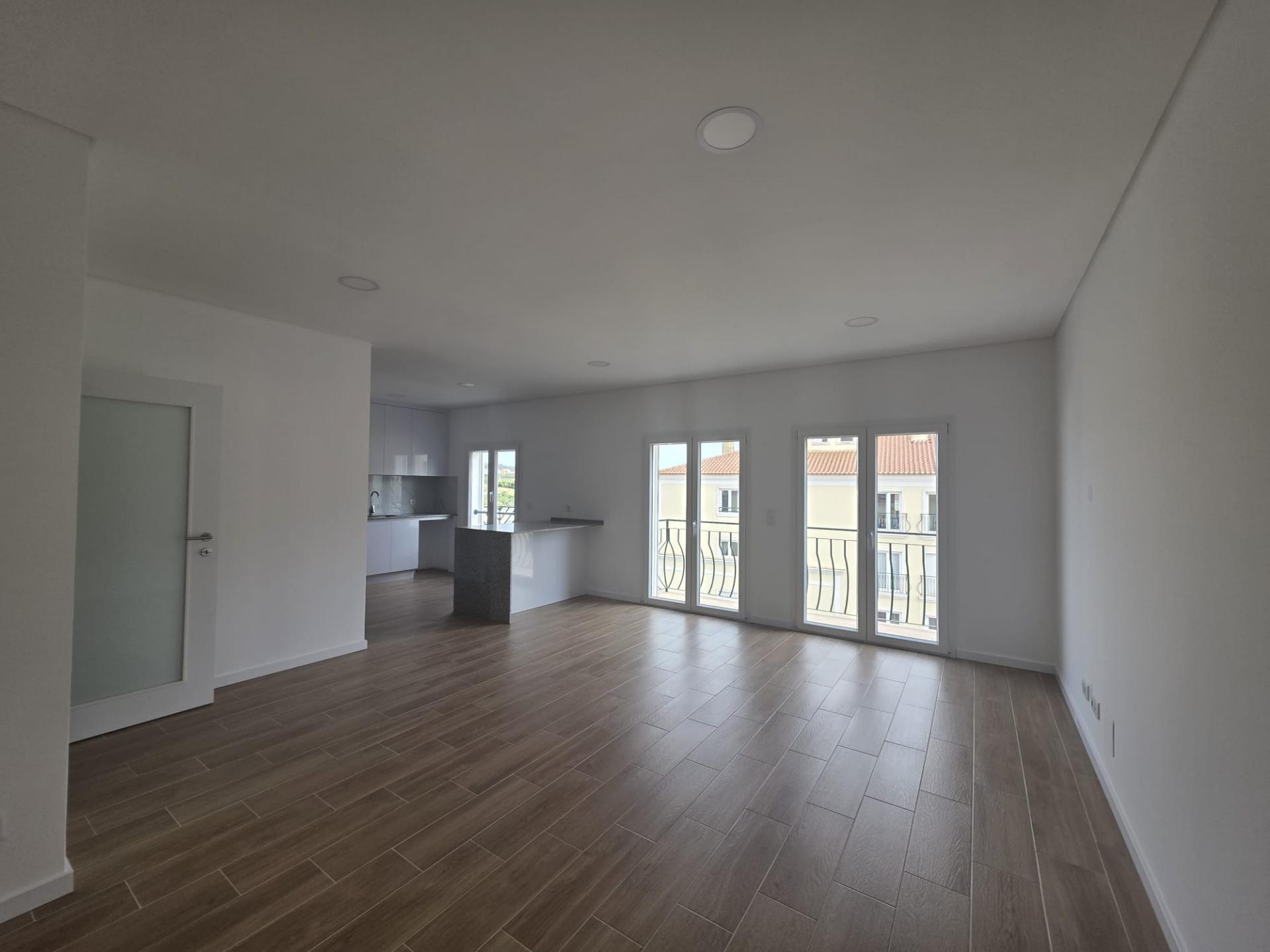 Apartamento T2 para arrendar em Mafra