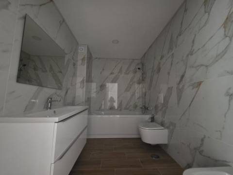 Apartamento T2 para arrendar em Mafra