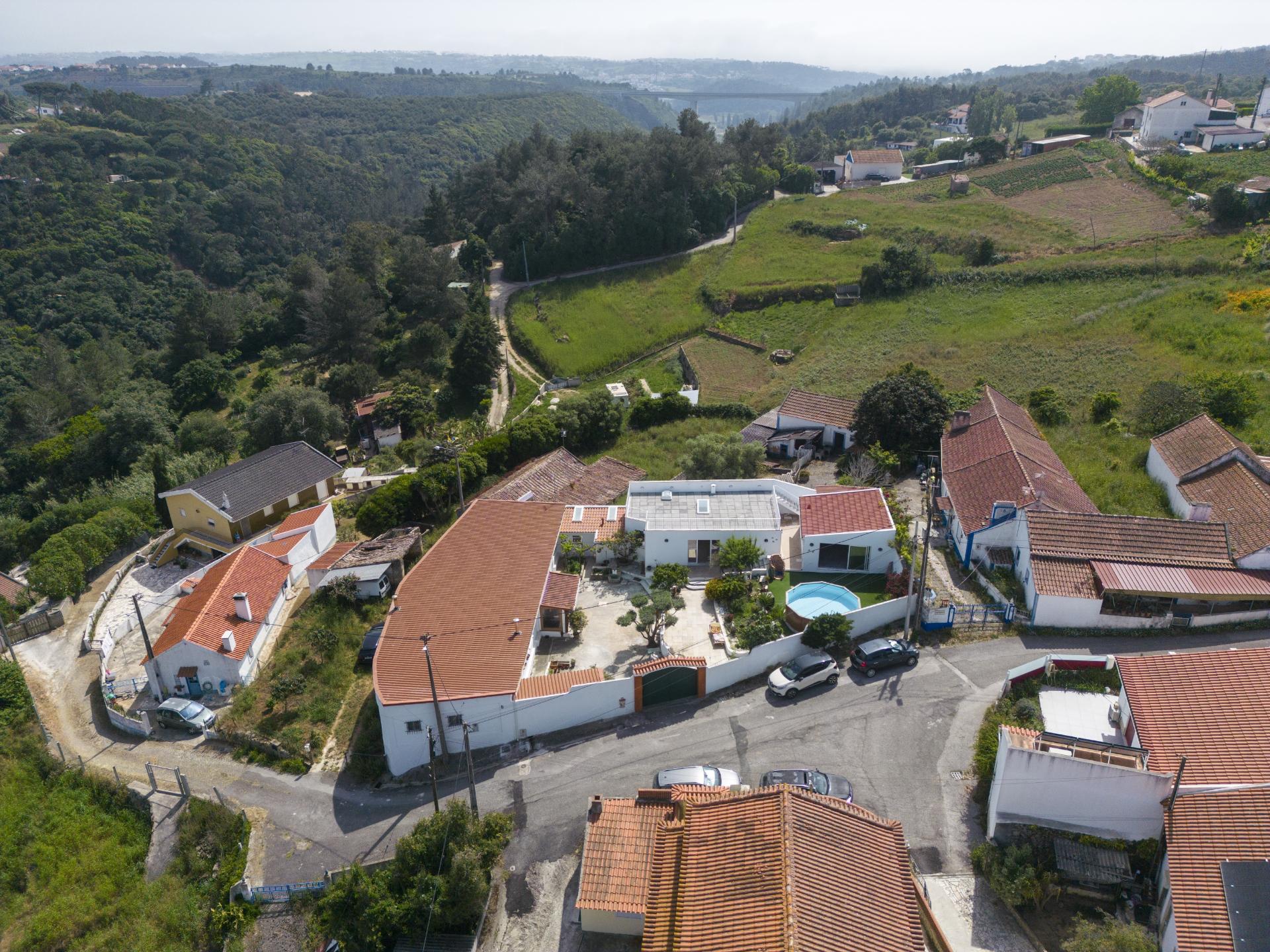 Belíssima Quinta na Ericeira inserida numa zona calma