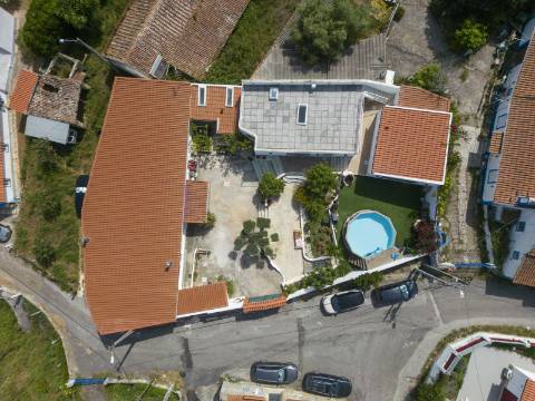 Belíssima Quinta na Ericeira inserida numa zona calma