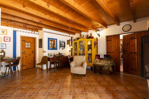 Belíssima Quinta na Ericeira inserida numa zona calma