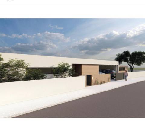 Lote de Terreno Urbano com 330 m2 com projeto
