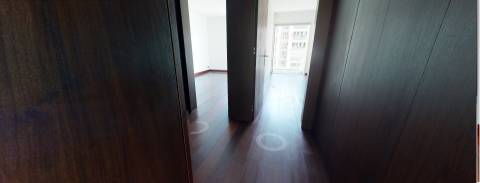 Restelo-Belém, apartamento T4 Vista sobre o Rio Tejo, novos a estrear