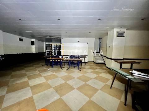 Espaço Comercial / Restaurante - Lumiar - Lisboa