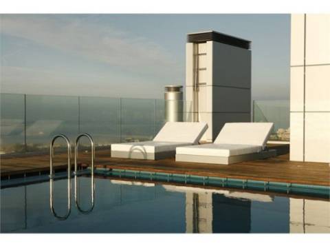 Restelo-Belém - Apartamento T4 de Luxo no com vista sobre o Tejo e Lisboa, novo a estrear