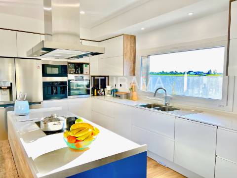 MORADIA TÉRREA INDEPENDENTE T3+2 | 1500m2 Terreno