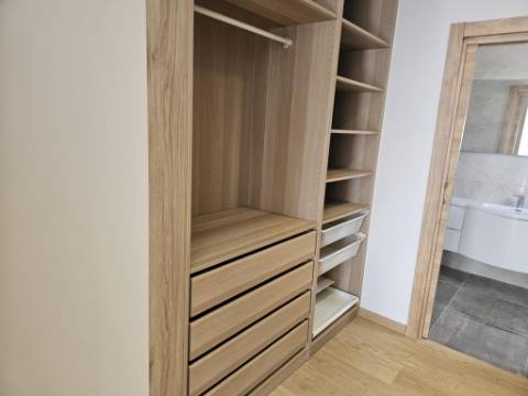 Moradia T4 a estrear com piscina em Alverca do Ribatejo - Vila Franca de Xira