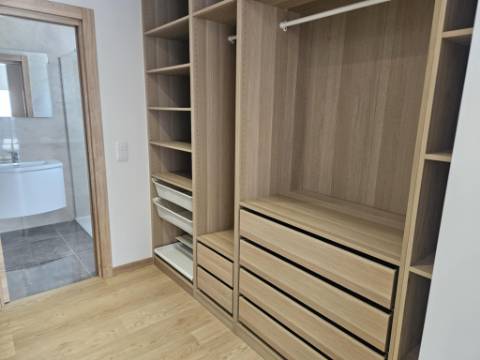 Moradia T4 a estrear com piscina em Alverca do Ribatejo - Vila Franca de Xira