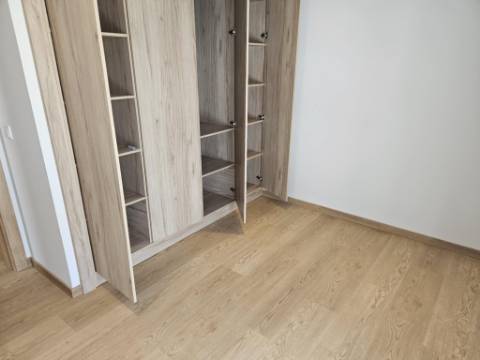 Moradia T4 a estrear com piscina em Alverca do Ribatejo - Vila Franca de Xira