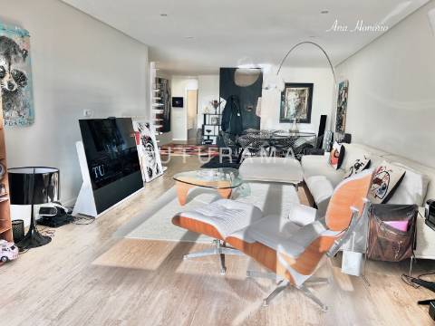 Excelente T4 Nova Oeiras
