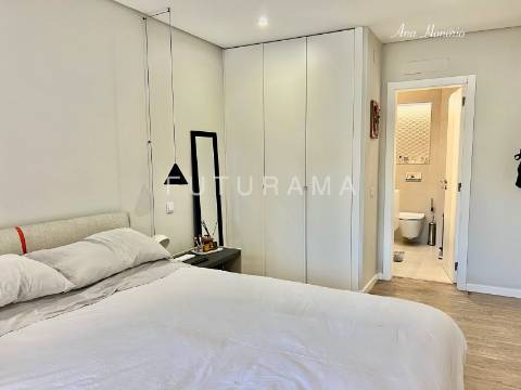 Excelente T4 Nova Oeiras
