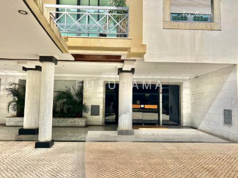 Excelente T3 Monte Estoril a 5 minutos da praia
