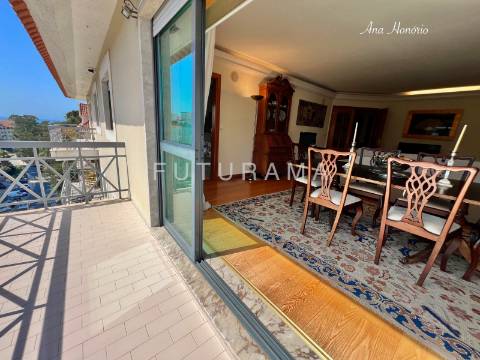 Excelente T3 Monte Estoril a 5 minutos da praia
