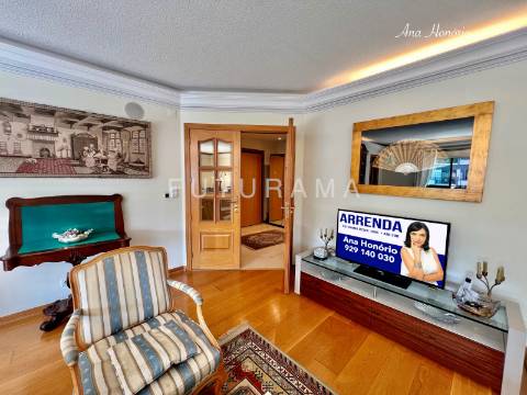 Excelente T3 Monte Estoril a 5 minutos da praia
