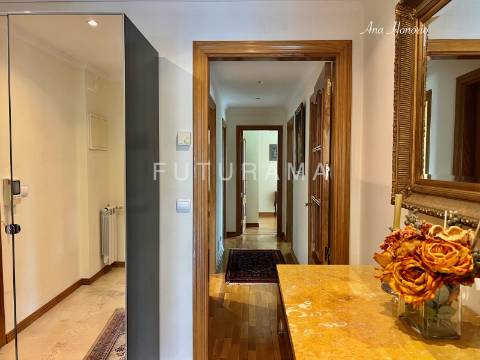 Excelente T3 Monte Estoril a 5 minutos da praia
