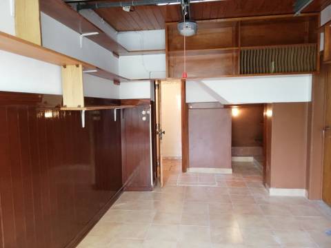 Apartamento T3 Junqueiro - PAREDE
