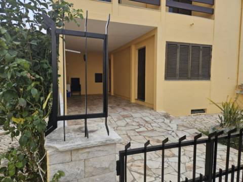 Moradia Geminada T4 na Aldeia do Juso - Cascais