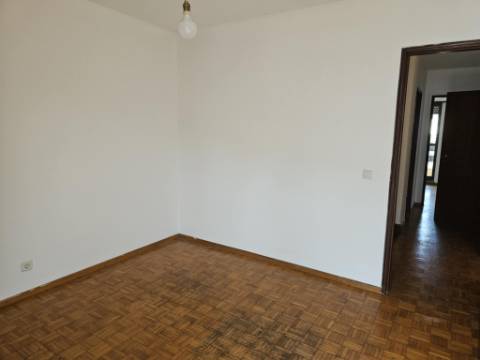 Moradia Geminada T4 na Aldeia do Juso - Cascais