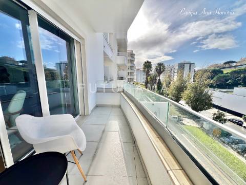 LUMINOSO T2 3 VARANDAS -ESTORIL