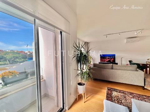 LUMINOSO T2 3 VARANDAS -ESTORIL