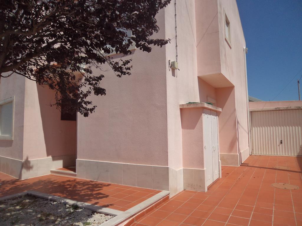 Moradia Isolada T4 - Tires - São Domingos de Rana