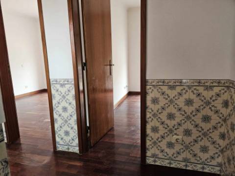 Moradia Isolada T4 - Tires - São Domingos de Rana