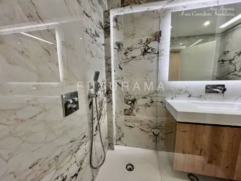 T3 Luminiso Reabilitado Qta Bicuda - CASCAIS