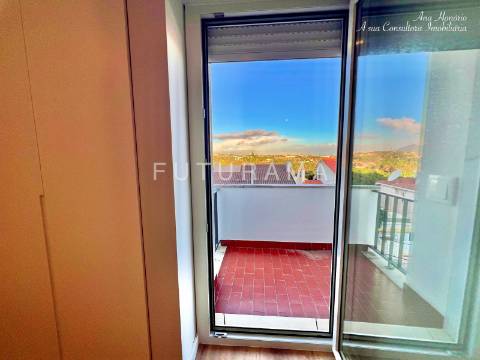 T3 Luminiso Reabilitado Qta Bicuda - CASCAIS