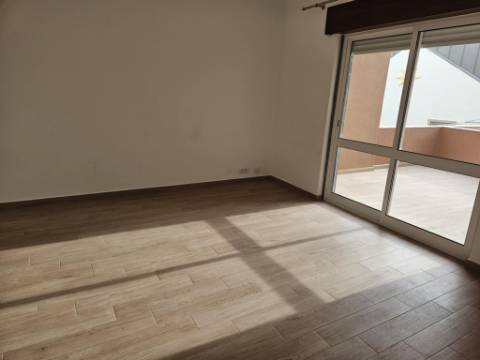 Apartamento T2 na Parede - Cascais