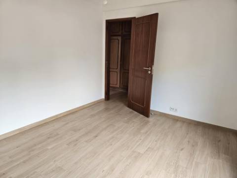 Apartamento T2 na Parede - Cascais