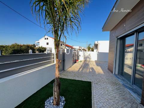 Moradia Térrea charmosa c/Piscina - Azeitão - Setúbal