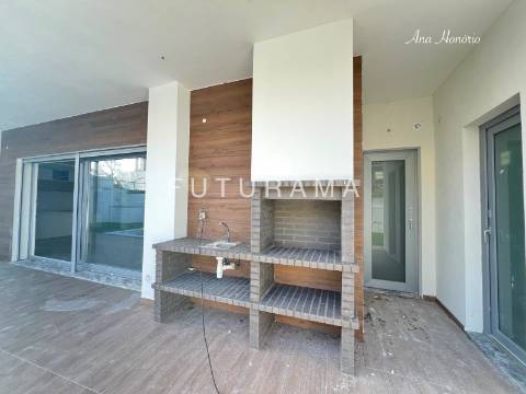 Moradia Térrea charmosa c/Piscina - Azeitão - Setúbal