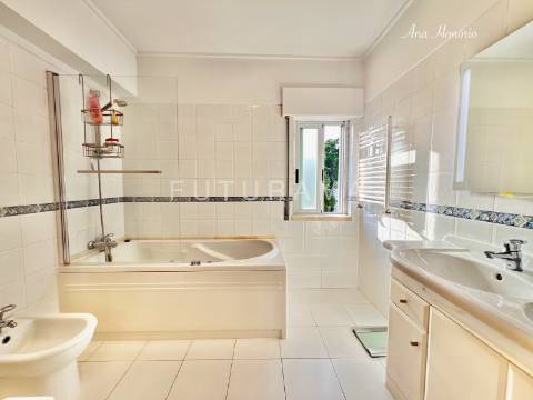 Apartamento T3 Alto da Barra - Oeiras