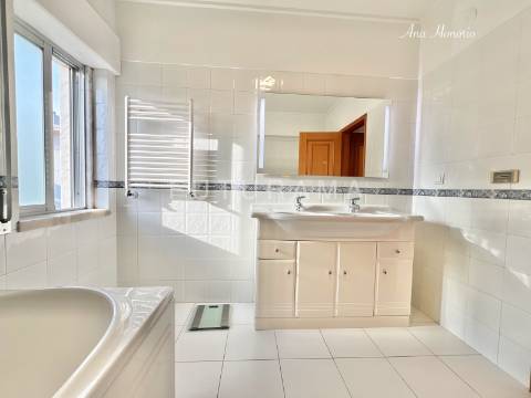 Apartamento T3 Alto da Barra - Oeiras