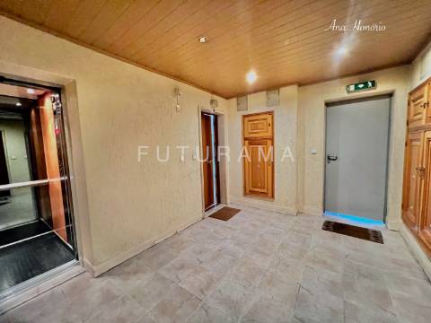 Apartamento T3 Alto da Barra - Oeiras