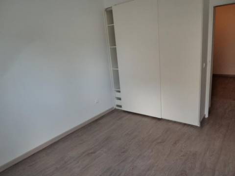 Apartamento T2 - Parede - Remodelado