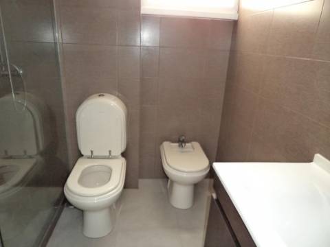 Apartamento T2 - Parede - Remodelado